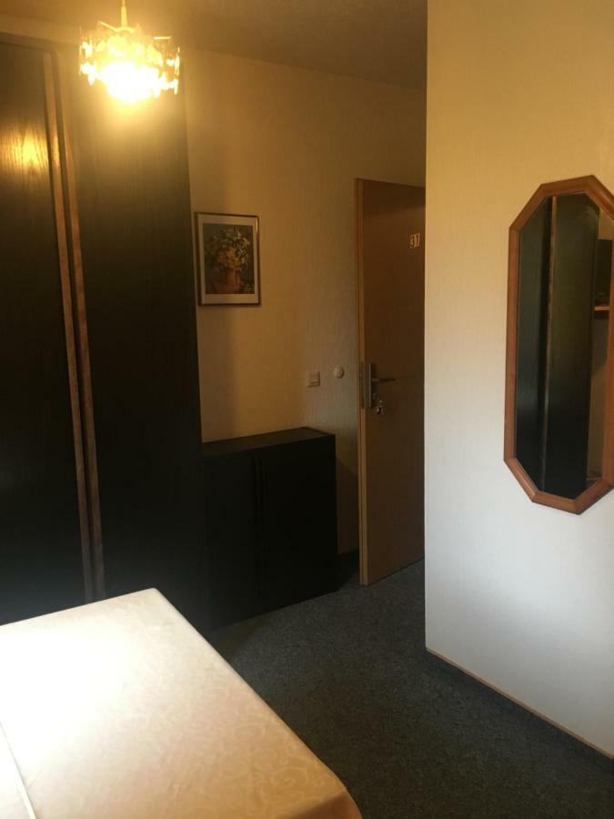 Pension Grune Au Hasselroth Экстерьер фото